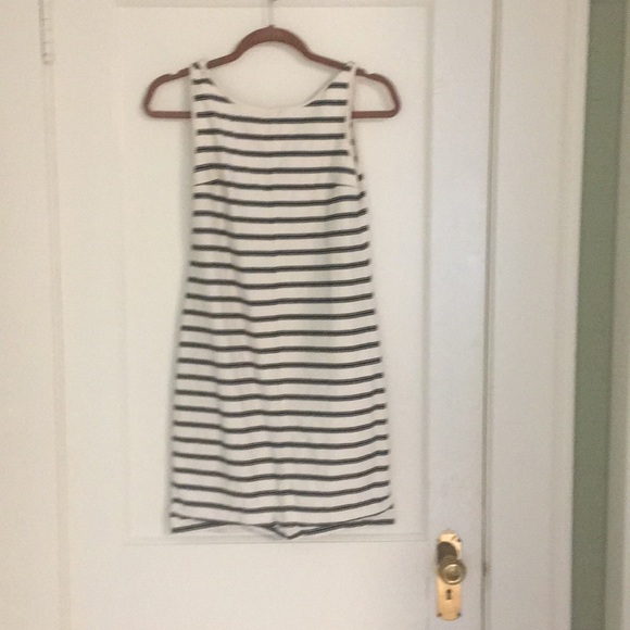 Lou & Grey Dress - Picture 4 of 4